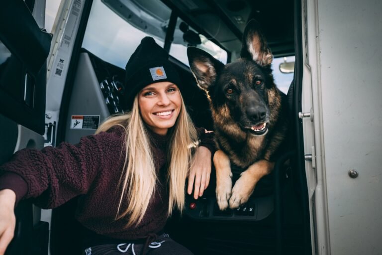 c-1739817311588-1739817311358_shelby_briscoe_474a0455-1-2